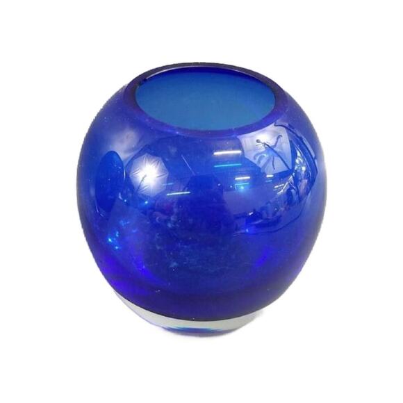 Hand Blown Cobalt Blue Glass Vase, Set of 3, 8" tall - Picture 2 of 9